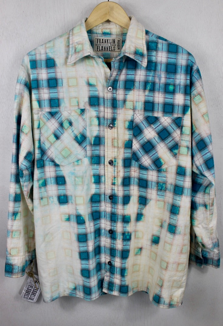 Vintage Turquoise, Seafoam Green and Peach Flannel Size Medium