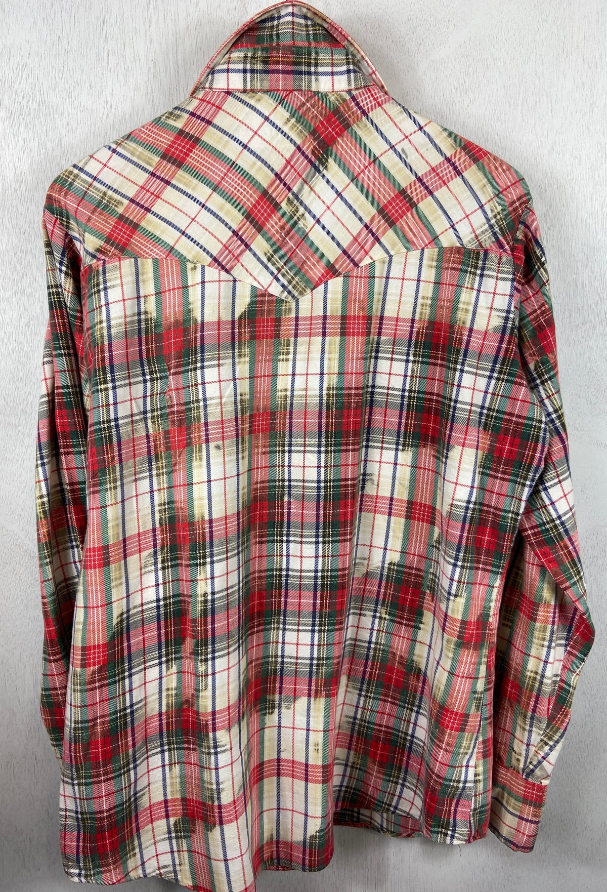 Vintage Western Style Red, Green and White Flannel Size Large