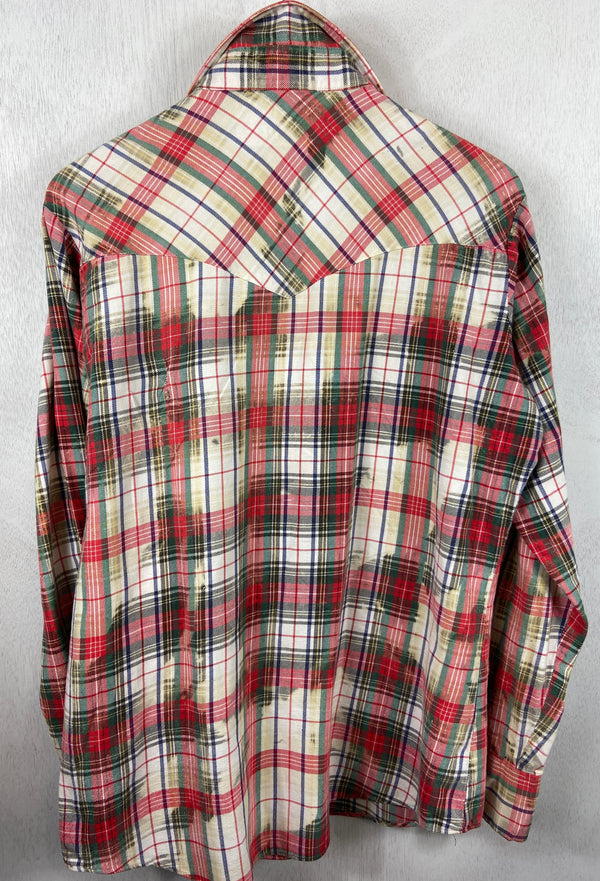 Vintage Western Style Red, Green and White Flannel Size Large