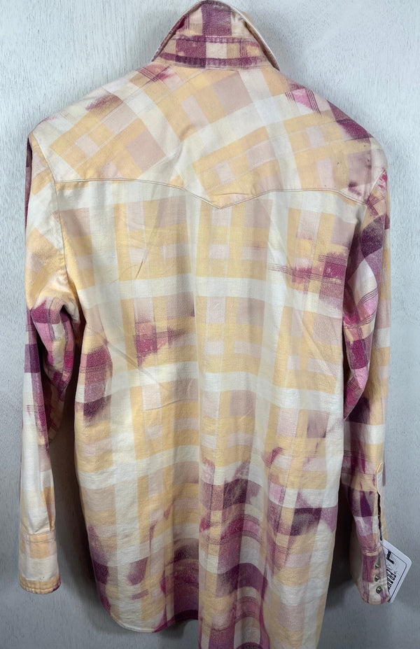 Vintage Western Style Pale Yellow and Mauve Flannel Size Large