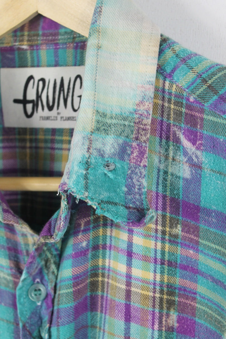 Vintage Grunge Turquoise, Purple and Seafoam Green Flannel Size Large