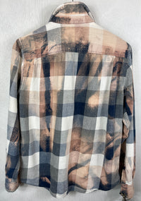 Vintage Navy Blue, White and Pale Pink Flannel Size Medium