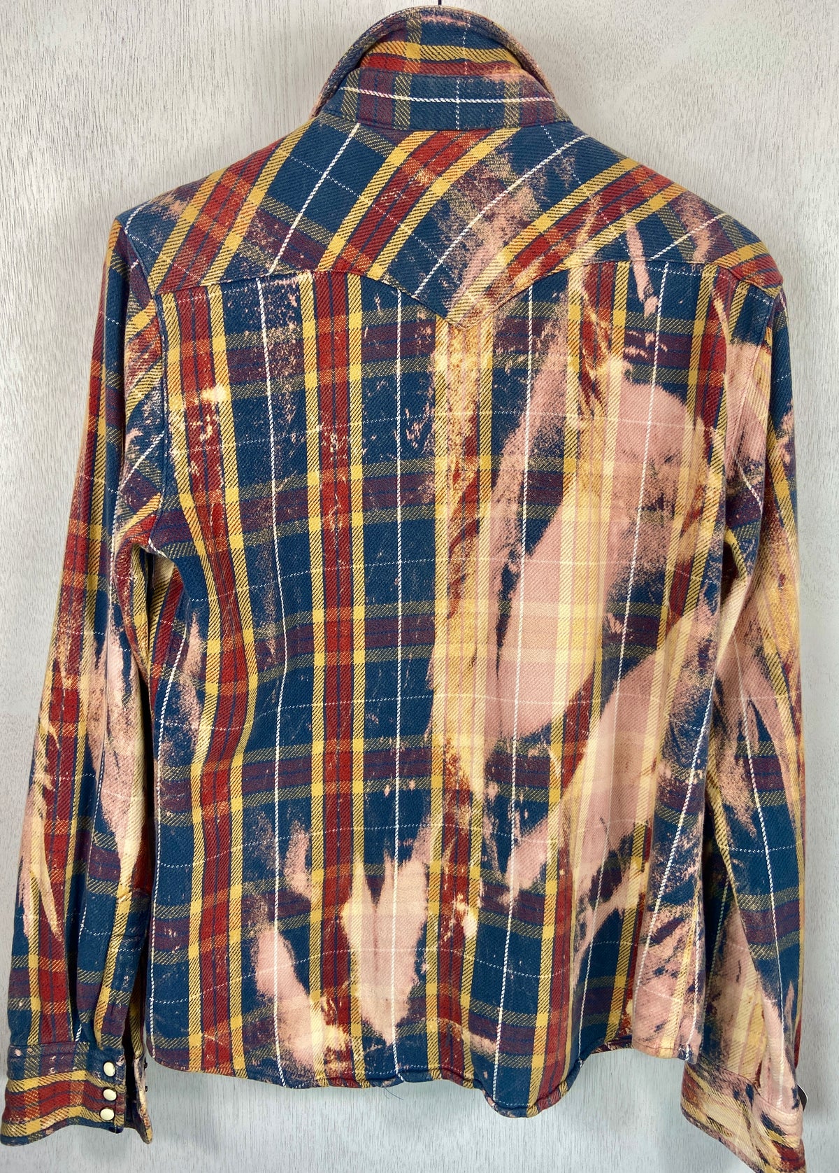Vintage Western Style Blue, Light Pink and Yellow Flannel Size Small