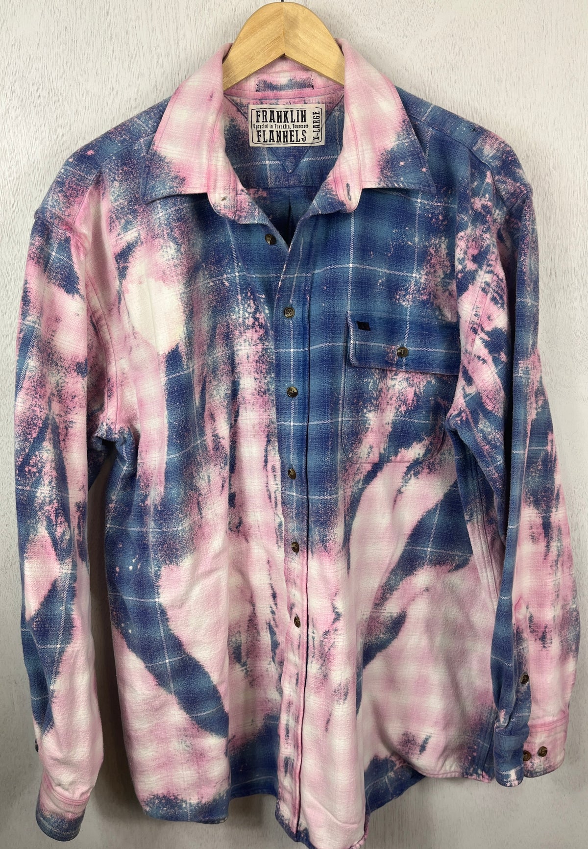 Vintage Light Blue and Pink Flannel Size XL