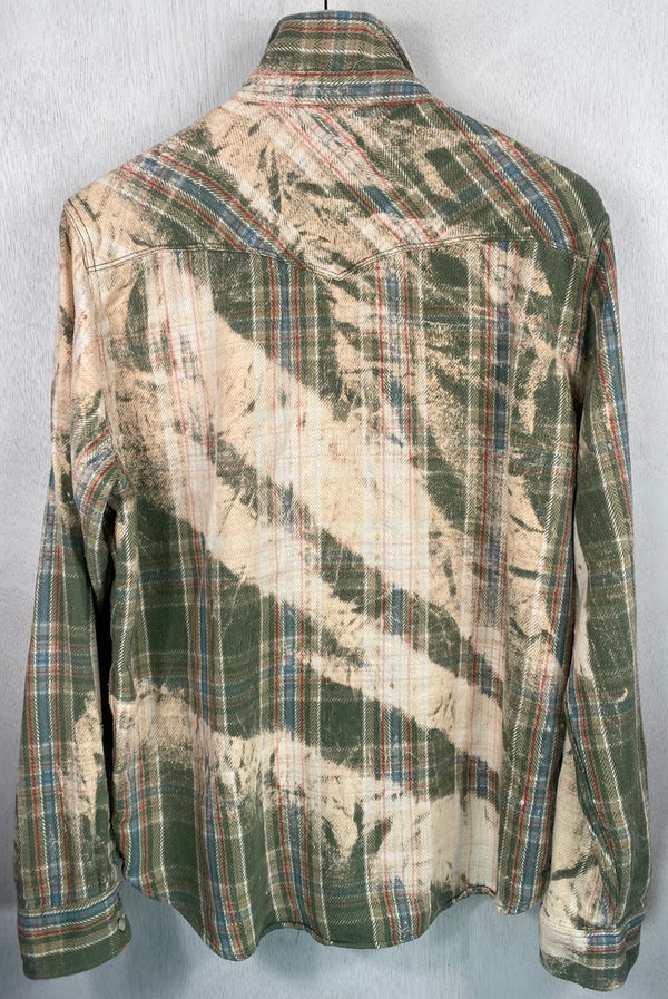 Vintage Western Style Sage Green and Cream Flannel Size Medium