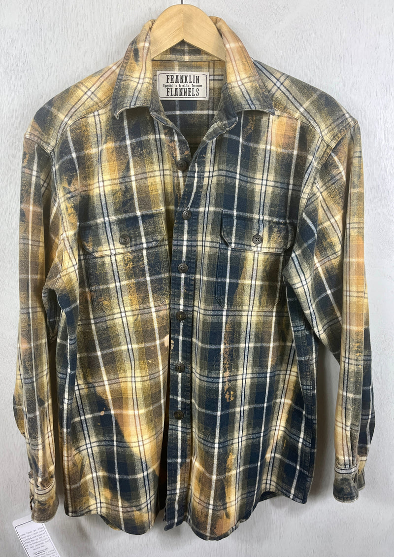 Vintage Yellow, Navy Blue, Rust and White Flannel Size Large