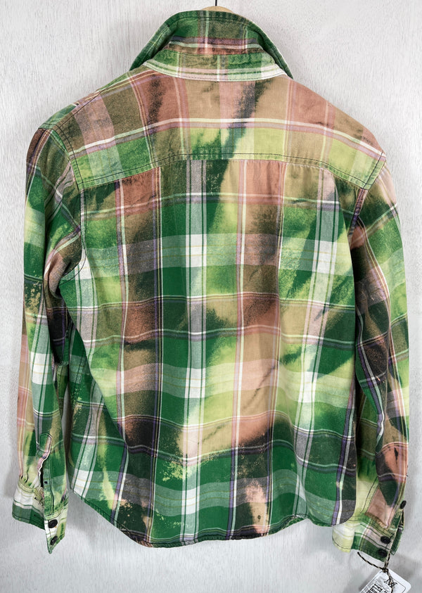 Vintage Green, White and Peach Flannel Size Medium