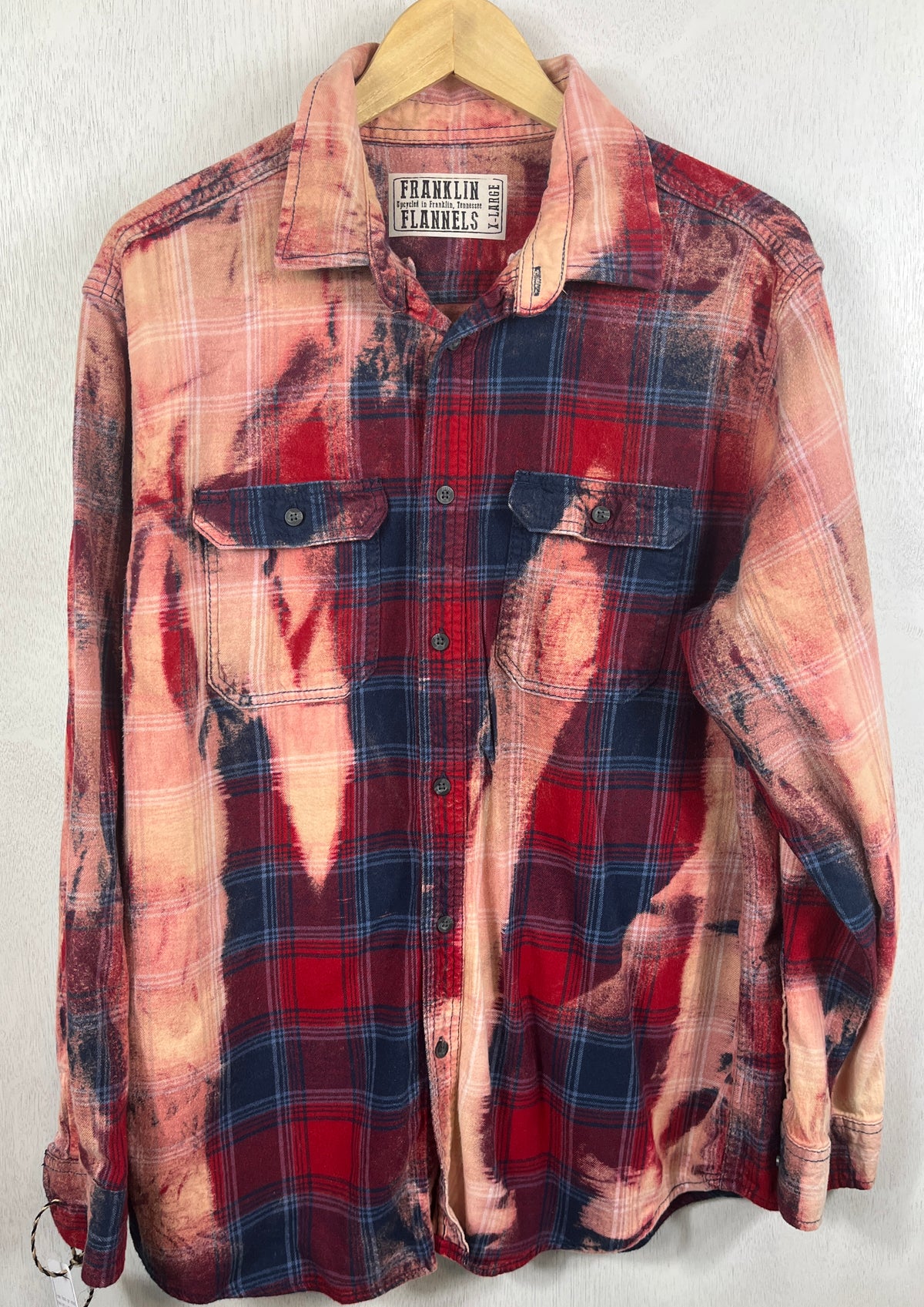 Vintage Red, Blue and Peach Flannel Size XL