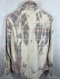 Vintage Western Style Cream, Grey and Pink Flannel Size Medium