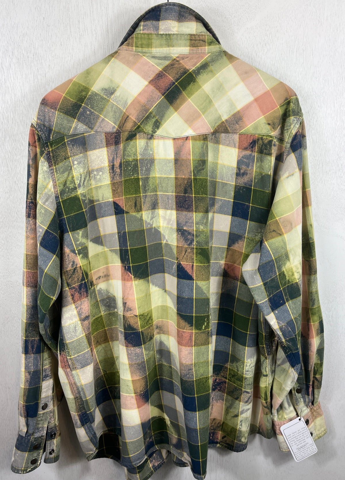 Vintage Western Style Green, Peach and Cream Flannel Size XL