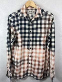 Vintage Navy, White and Rust Flannel Size Medium