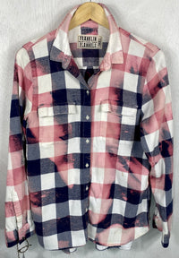 Vintage Navy Blue, White and Pink Flannel Size Small
