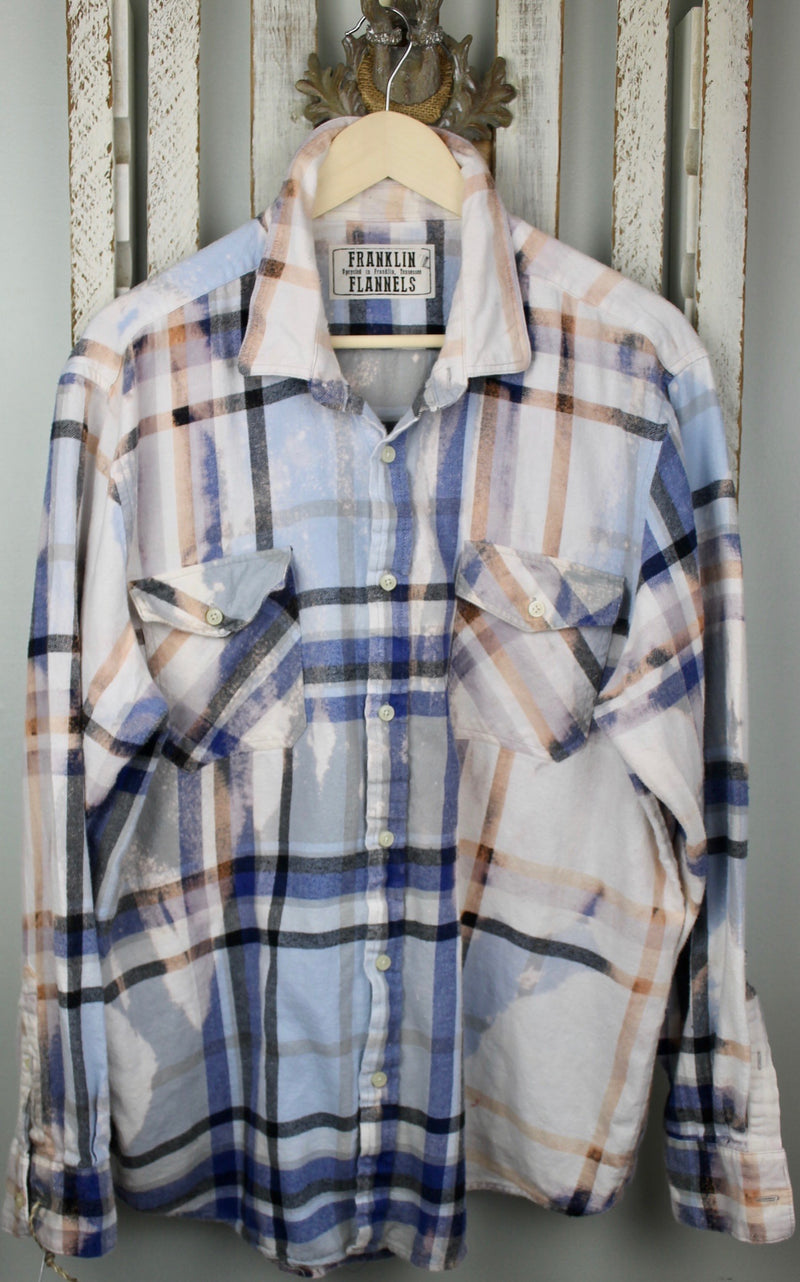 Vintage Blue, White, Peach and Pale Blue Flannel Size Large