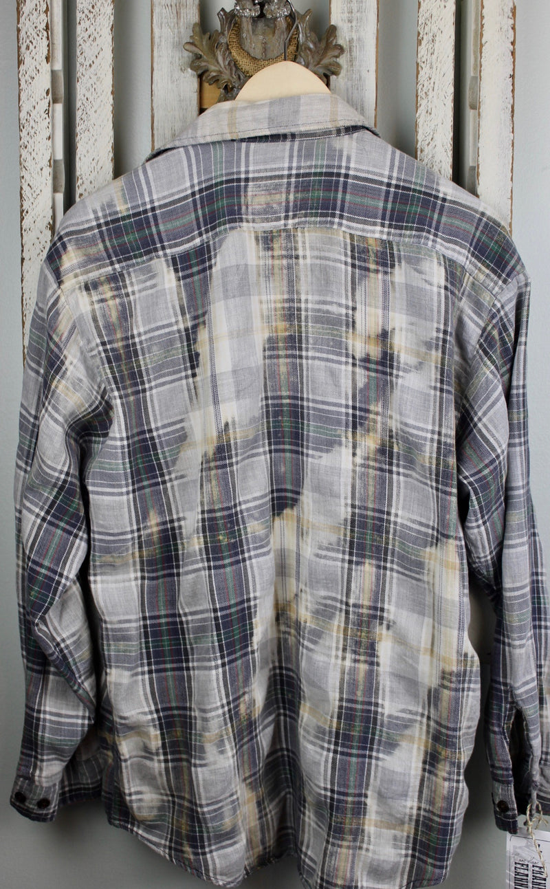 Grunge Grey and Cream Flannel Size Large