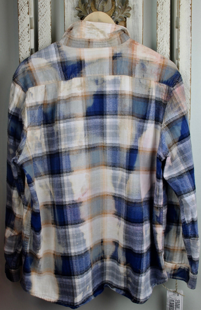 Vintgae Blue, Grey and White Flannel Size Large