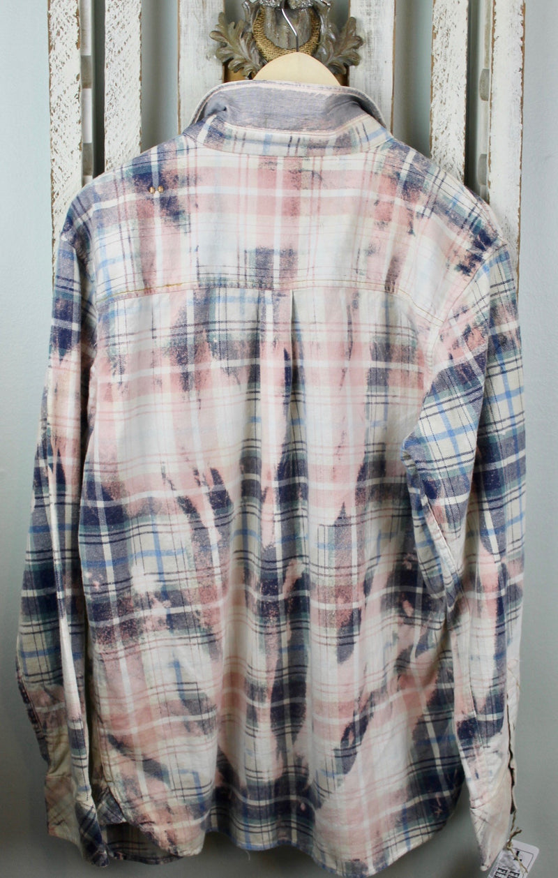 Vintage Blue, Pink and Cream Flannel Size Large
