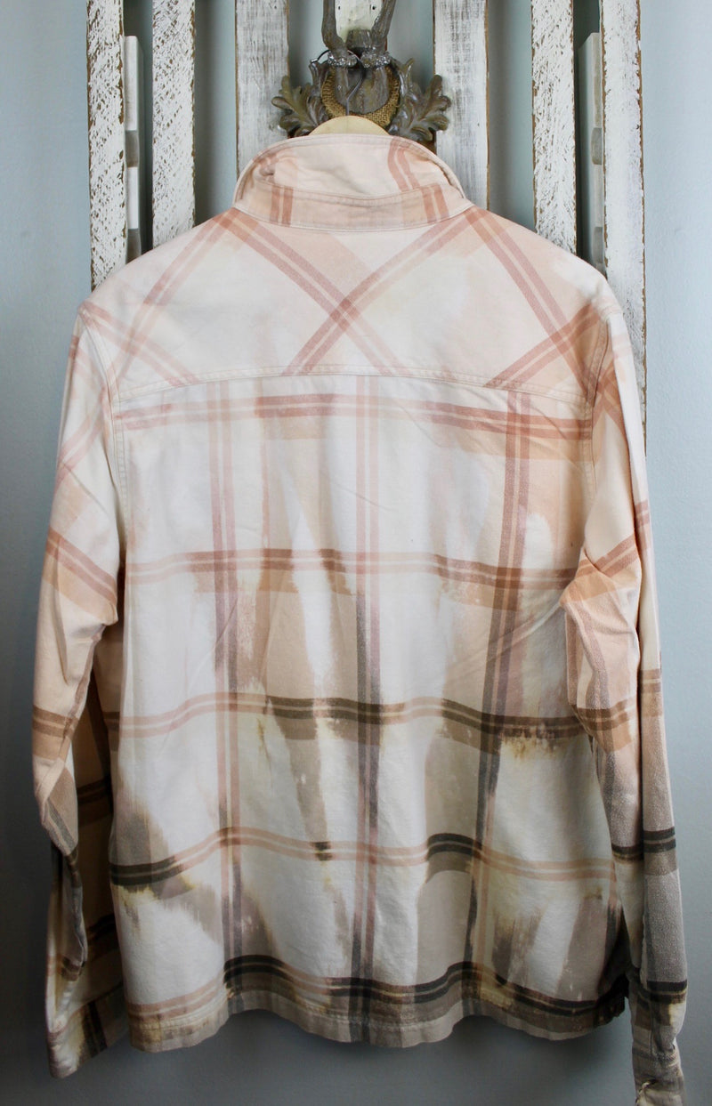 Vintage Peach, Beige and Cream Flannel Size Medium