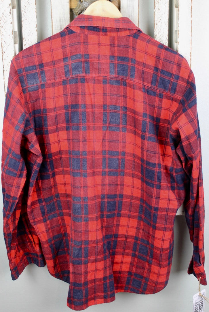 Vintage Red and Navy Blue Flannel Size Medium
